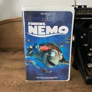 Disney Finding Nemo DVD - Blue and White